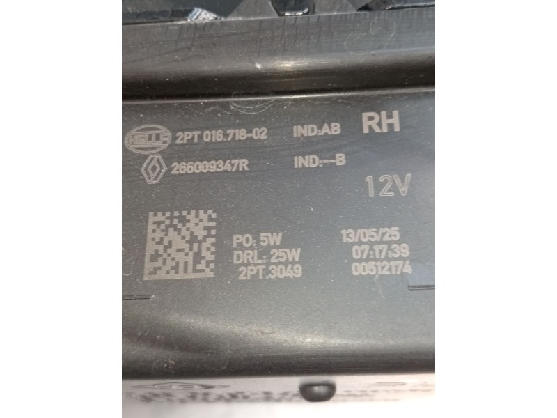 Recambio de faro antiniebla derecho para renault captur iii captur e-tech hybrid referencia OEM IAM 2PT01671802 266009347R PILOT