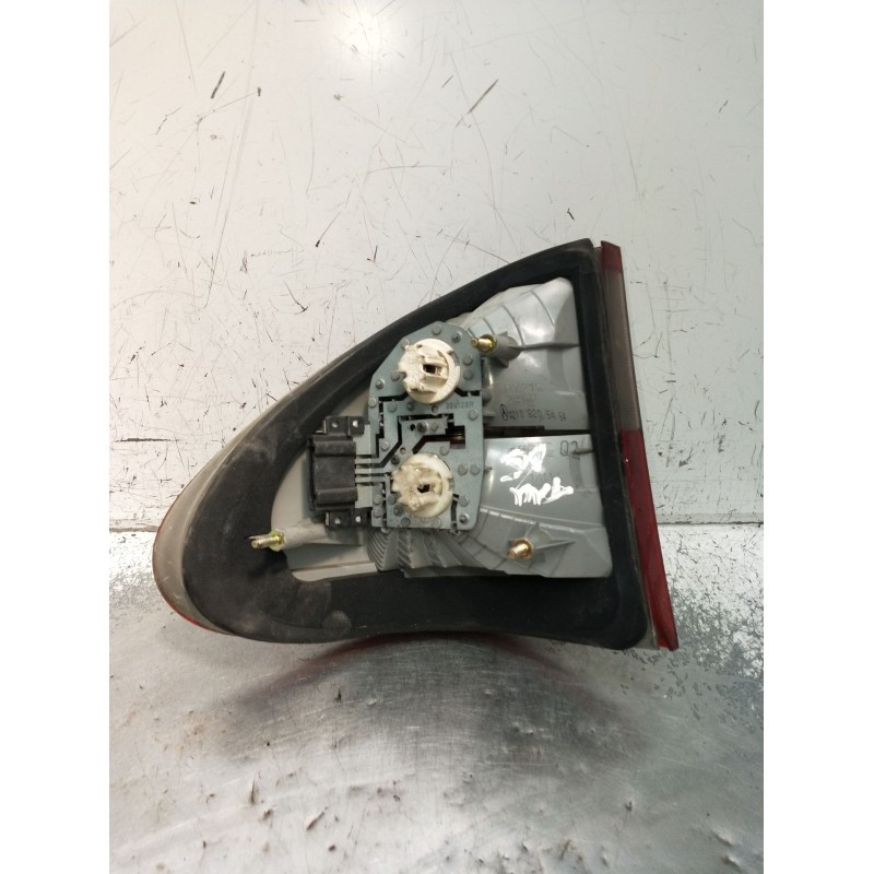 Recambio de piloto trasero derecho para mercedes-benz clase e t-model (s210) e 320 t cdi (210.226) referencia OEM IAM A210820546