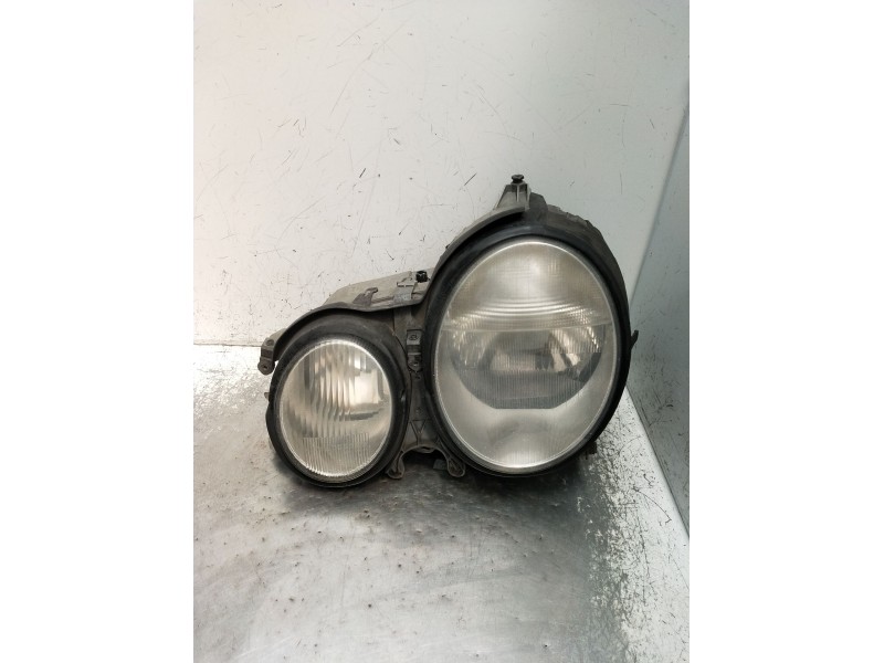 Recambio de faro izquierdo para mercedes-benz clase e t-model (s210) e 320 t cdi (210.226) referencia OEM IAM 15060700 15060400 