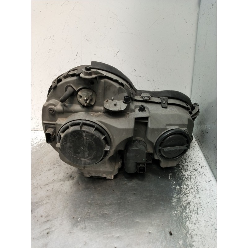 Recambio de faro izquierdo para mercedes-benz clase e t-model (s210) e 320 t cdi (210.226) referencia OEM IAM 15060700 15060400 
