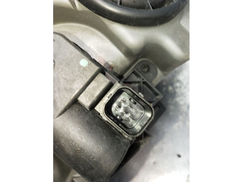 Recambio de faro izquierdo para mercedes-benz clase e t-model (s210) e 320 t cdi (210.226) referencia OEM IAM 15060700 15060400 