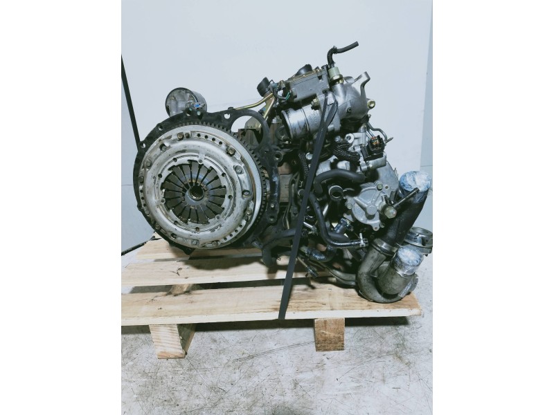 Recambio de motor completo para toyota corolla verso (r1) 2.0 d-4d luna referencia OEM IAM 1CD 0362036 DENSO