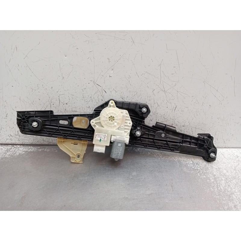 Recambio de elevalunas delantero derecho para renault captur iii captur e-tech hybrid referencia OEM IAM 807201618R 5P G78203101
