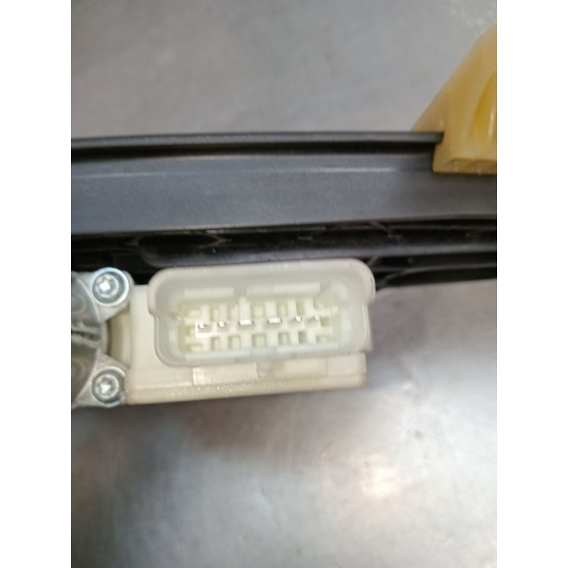 Recambio de elevalunas delantero derecho para renault captur iii captur e-tech hybrid referencia OEM IAM 807201618R 5P G78203101