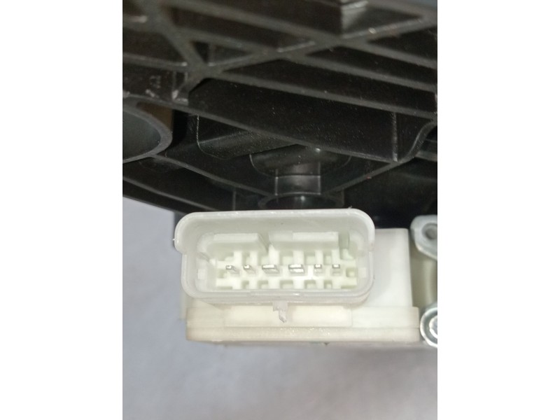 Recambio de elevalunas trasero izquierdo para renault captur iii captur e-tech hybrid referencia OEM IAM 827211567R G78204101 20