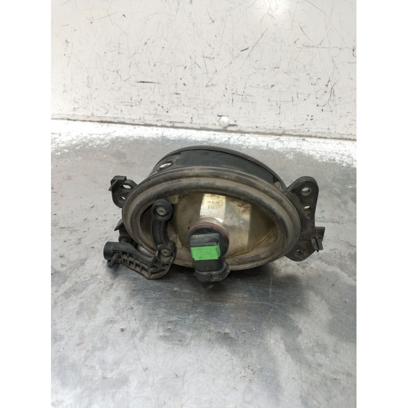 Recambio de faro antiniebla derecho para mercedes-benz clase m (w164) ml 320 cdi 4-matic (164.122) referencia OEM IAM 0305077002