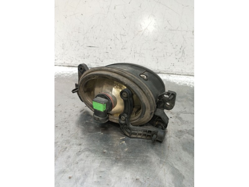 Recambio de faro antiniebla izquierdo para mercedes-benz clase m (w164) ml 320 cdi 4-matic (164.122) referencia OEM IAM 03050770
