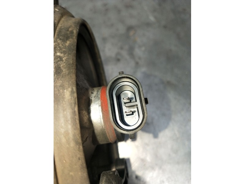 Recambio de faro antiniebla izquierdo para mercedes-benz clase m (w164) ml 320 cdi 4-matic (164.122) referencia OEM IAM 03050770