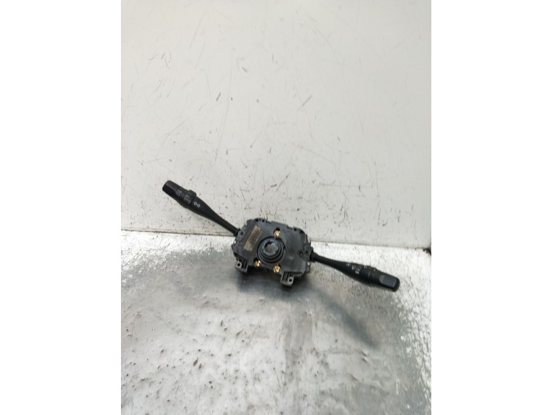 Recambio de mando luces para nissan terrano ii (r20) 2.7 td 4wd referencia OEM IAM   2000