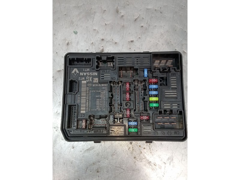 Recambio de caja reles / fusibles para renault captur iii captur e-tech hybrid referencia OEM IAM 284B78143R  2025