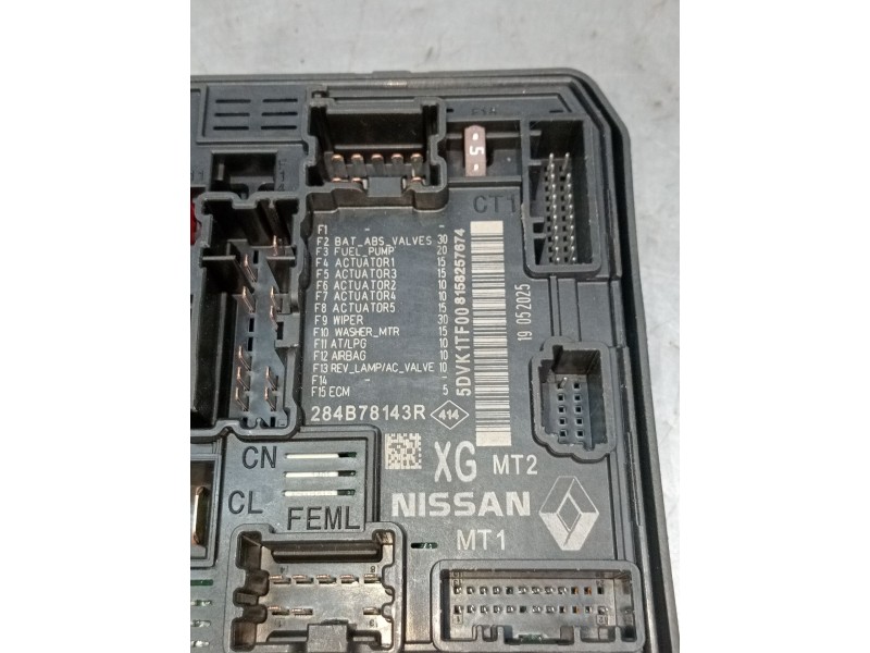 Recambio de caja reles / fusibles para renault captur iii captur e-tech hybrid referencia OEM IAM 284B78143R  2025