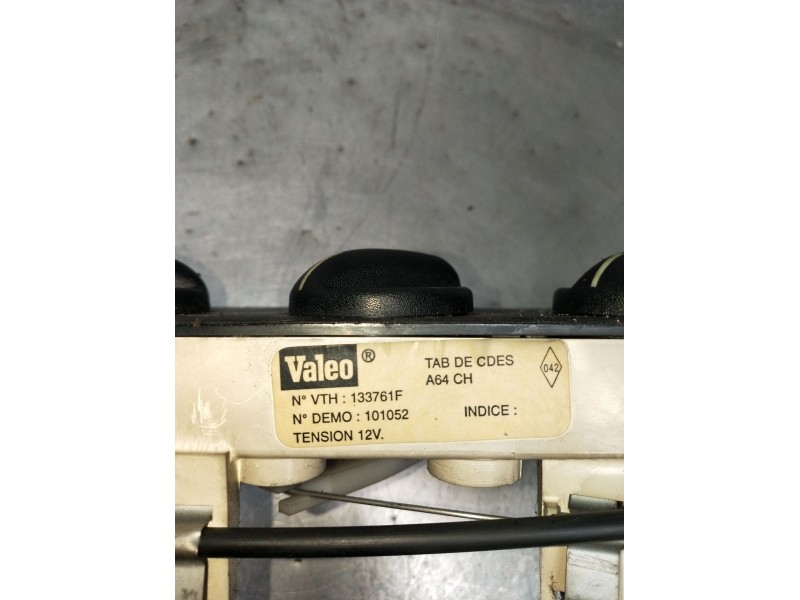 Recambio de mando calefaccion / aire acondicionado para opel movano a autobús (x70) 2.5 d (jd) referencia OEM IAM 133761F 101052