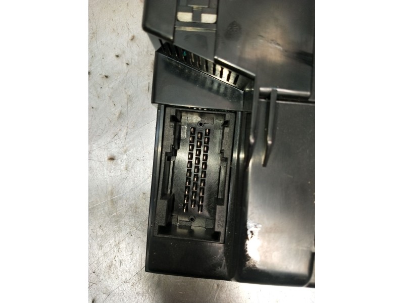 Recambio de mando calefaccion / aire acondicionado para mercedes-benz clase e t-model (s210) e 320 t cdi (210.226) referencia OE