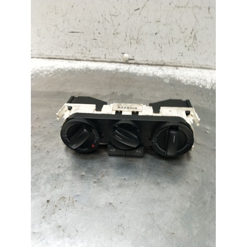 Recambio de mando calefaccion / aire acondicionado para volkswagen polo iv (9n_, 9a_) 1.4 tdi referencia OEM IAM 6Q0820045G 9015