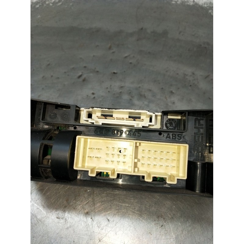 Recambio de mando calefaccion / aire acondicionado para volkswagen polo iv (9n_, 9a_) 1.4 tdi referencia OEM IAM 6Q0820045G 9015