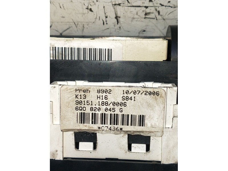 Recambio de mando calefaccion / aire acondicionado para volkswagen polo iv (9n_, 9a_) 1.4 tdi referencia OEM IAM 6Q0820045G 9015