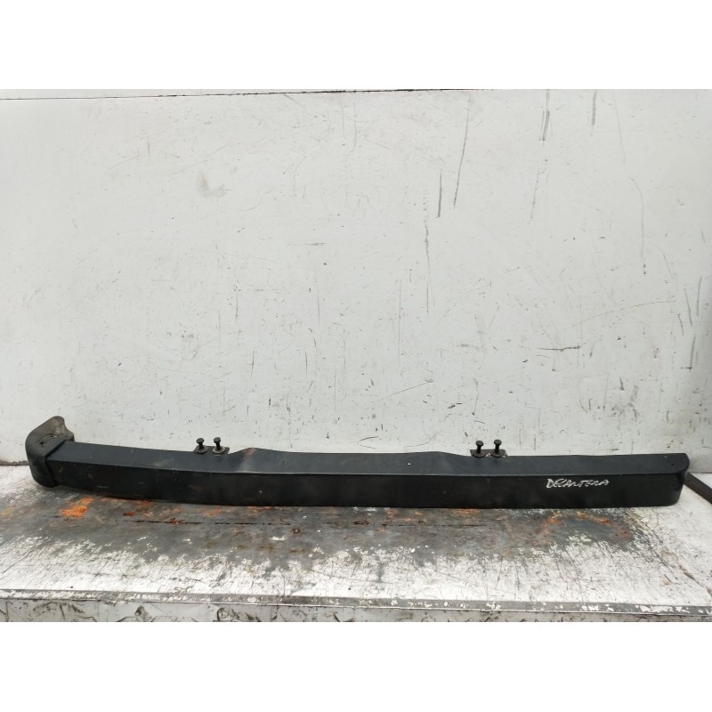 Recambio de paragolpes delantero para land rover defender station wagon (l316, l315) 2.5 td5 4x4 (l316) referencia OEM IAM   