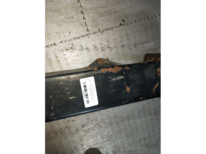 Recambio de paragolpes delantero para land rover defender station wagon (l316, l315) 2.5 td5 4x4 (l316) referencia OEM IAM   