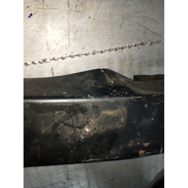 Recambio de paragolpes delantero para land rover defender station wagon (l316, l315) 2.5 td5 4x4 (l316) referencia OEM IAM   