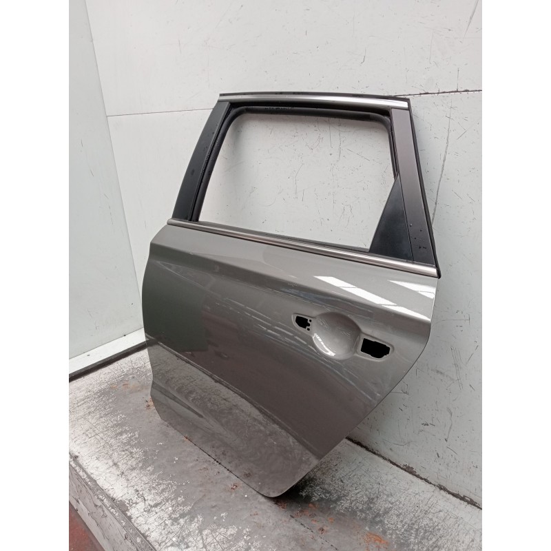 Recambio de puerta trasera izquierda para hyundai i30 (pde, pd, pden) 1.0 t-gdi referencia OEM IAM   