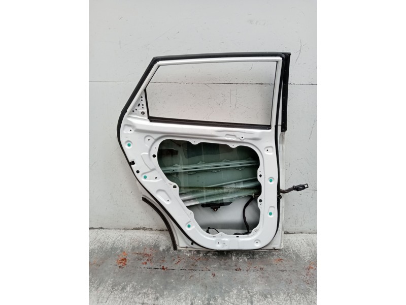 Recambio de puerta trasera izquierda para hyundai tucson (tl, tle) 1.6 crdi referencia OEM IAM   