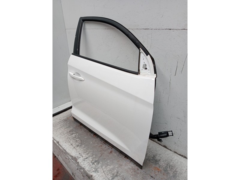 Recambio de puerta delantera derecha para hyundai tucson (tl, tle) 1.6 crdi referencia OEM IAM   