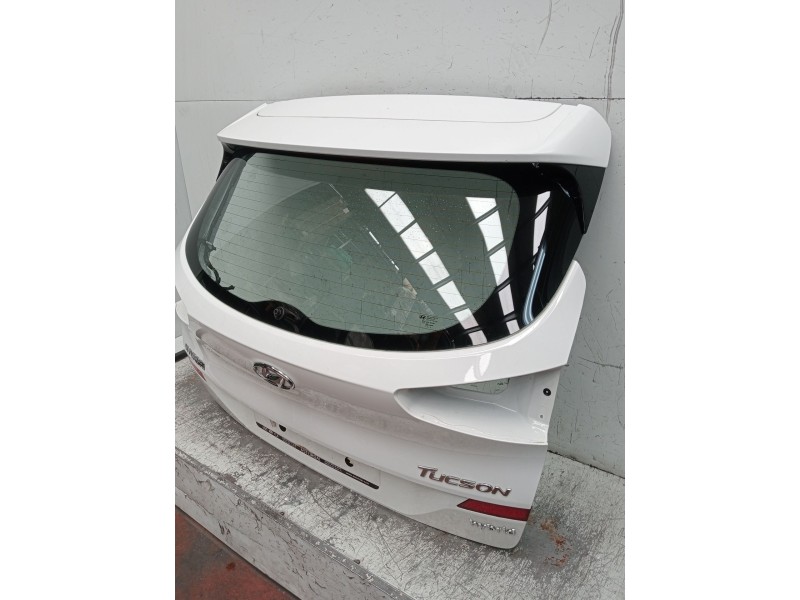 Recambio de porton trasero para hyundai tucson (tl, tle) 1.6 crdi referencia OEM IAM  5P 
