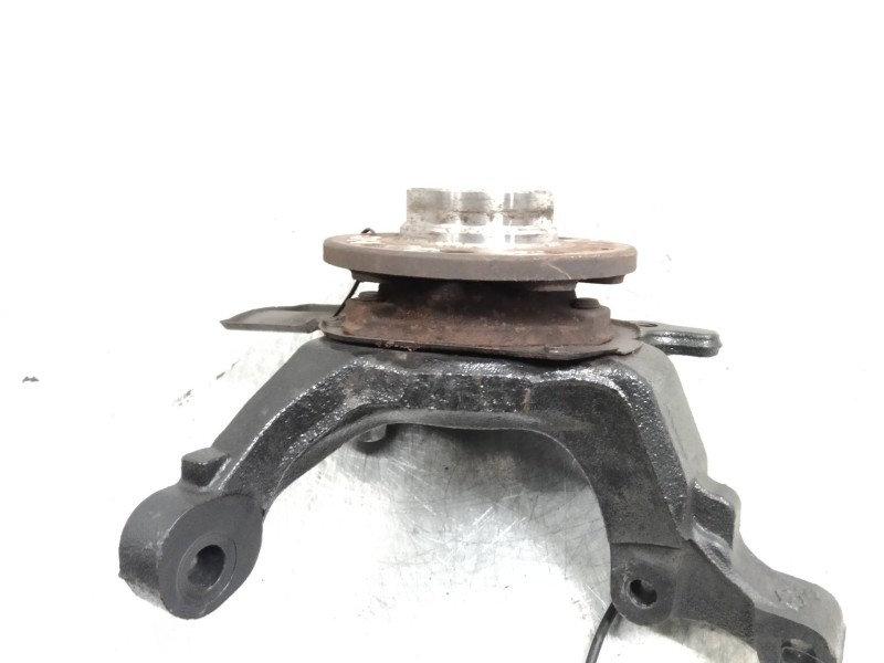 Recambio de mangueta delantera izquierda para opel astra gtc 1.8 16v referencia OEM IAM   