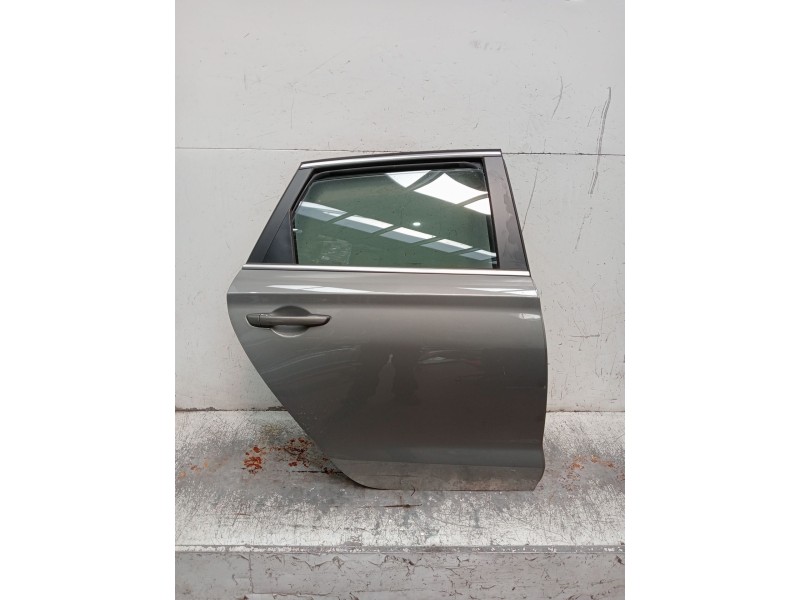 Recambio de puerta trasera derecha para hyundai i30 (pde, pd, pden) 1.0 t-gdi referencia OEM IAM   
