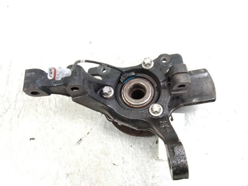 Recambio de mangueta delantera izquierda para opel astra gtc 1.8 16v referencia OEM IAM   