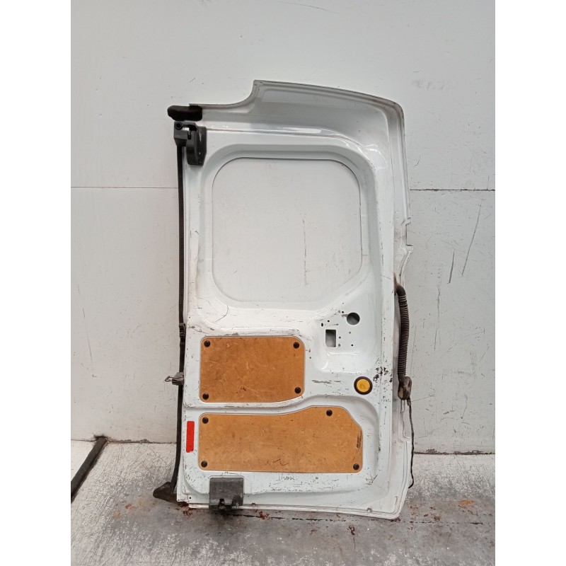 Recambio de puerta trasera izquierda para ford transit connect v408 furgoneta/monovolumen 1.5 tdci referencia OEM IAM   