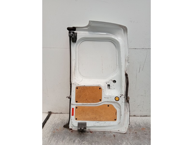 Recambio de puerta trasera izquierda para ford transit connect v408 furgoneta/monovolumen 1.5 tdci referencia OEM IAM   