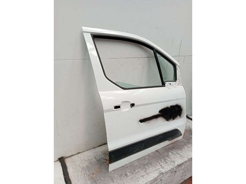 Recambio de puerta delantera derecha para ford transit connect v408 furgoneta/monovolumen 1.5 tdci referencia OEM IAM   
