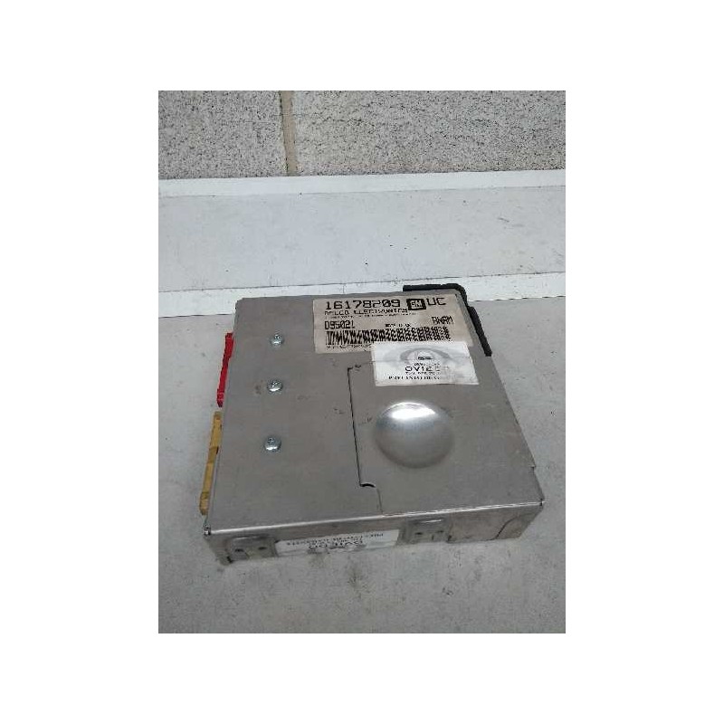 Recambio de centralita motor uce para opel tigra 1.6 16v referencia OEM IAM 16178209 D95021 UC BNAM