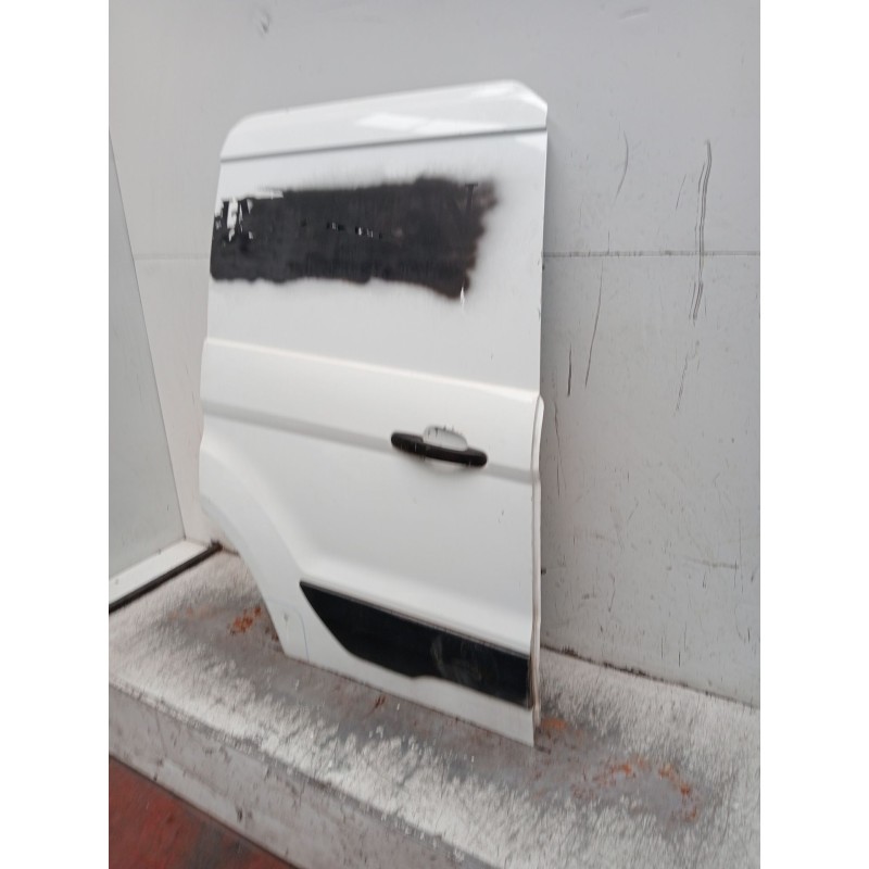 Recambio de puerta lateral corredera derecha para ford transit connect v408 furgoneta/monovolumen 1.5 tdci referencia OEM IAM   