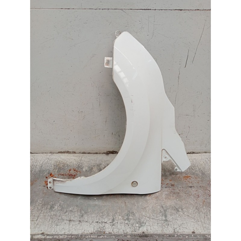 Recambio de aleta delantera izquierda para ford transit connect v408 furgoneta/monovolumen 1.5 tdci referencia OEM IAM   