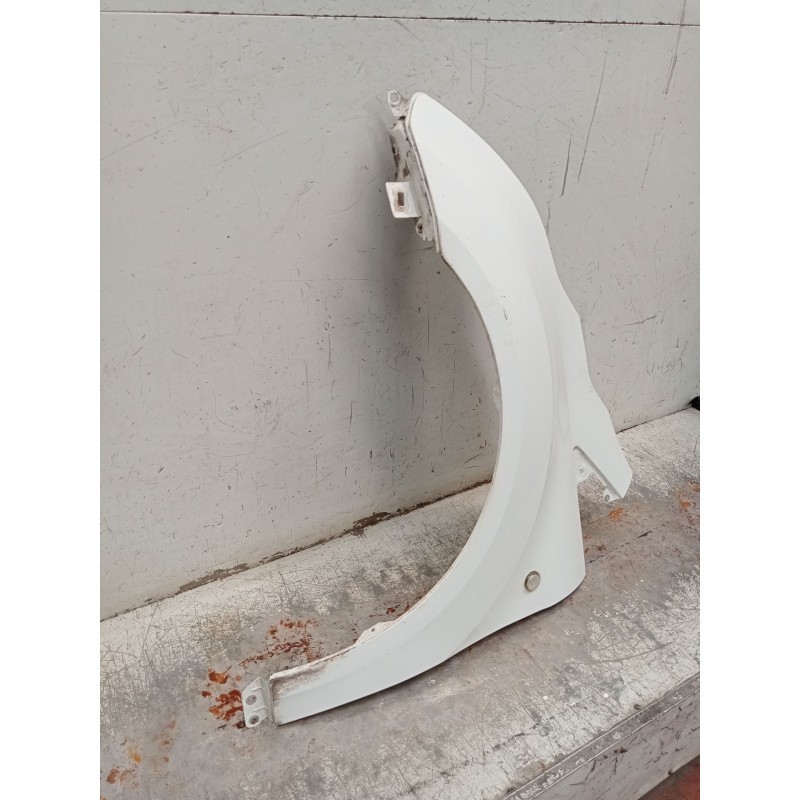 Recambio de aleta delantera izquierda para ford transit connect v408 furgoneta/monovolumen 1.5 tdci referencia OEM IAM   