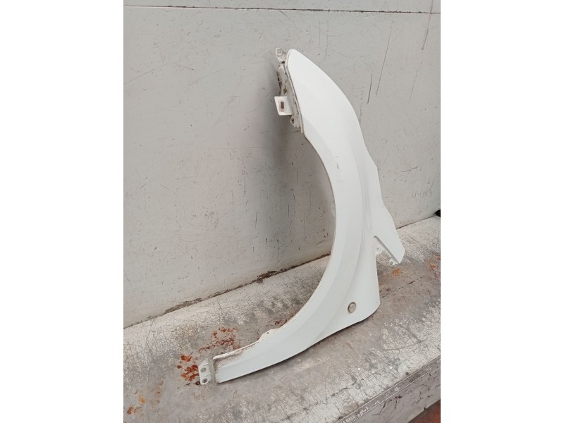 Recambio de aleta delantera izquierda para ford transit connect v408 furgoneta/monovolumen 1.5 tdci referencia OEM IAM   