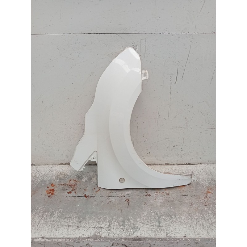 Recambio de aleta delantera derecha para ford transit connect v408 furgoneta/monovolumen 1.5 tdci referencia OEM IAM   
