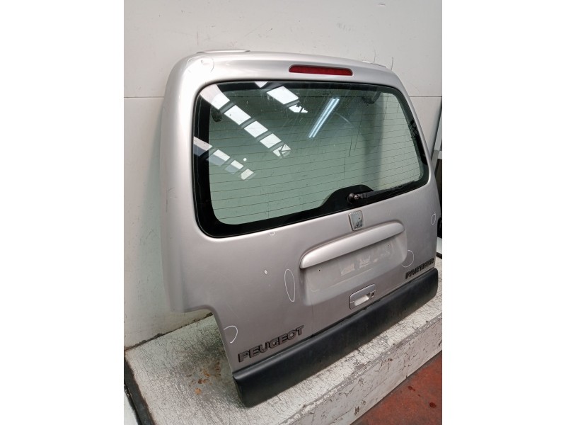Recambio de porton trasero para peugeot partner monospace (5_, g_) 1.9 d referencia OEM IAM   