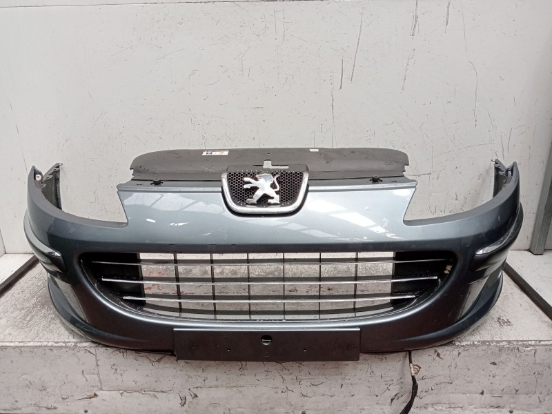 Recambio de paragolpes delantero para peugeot 407 (6d_) 2.0 hdi 135 (6drhrh, 6drhre, 6drhrg, 6drhrj) referencia OEM IAM   