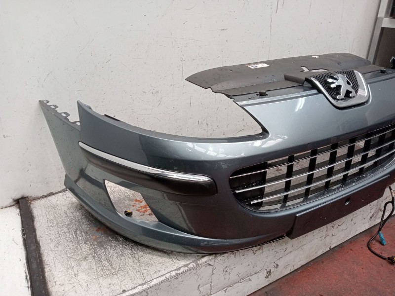 Recambio de paragolpes delantero para peugeot 407 (6d_) 2.0 hdi 135 (6drhrh, 6drhre, 6drhrg, 6drhrj) referencia OEM IAM   