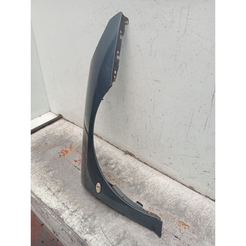 Recambio de aleta delantera derecha para peugeot 407 (6d_) 2.0 hdi 135 (6drhrh, 6drhre, 6drhrg, 6drhrj) referencia OEM IAM   