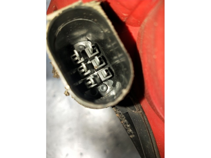 Recambio de piloto trasero derecho para audi a4 b6 avant (8e5) 2.5 tdi quattro referencia OEM IAM   2001