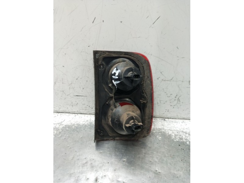 Recambio de piloto trasero izquierdo para land rover freelander i (l314) 2.0 td4 4x4 referencia OEM IAM   2001
