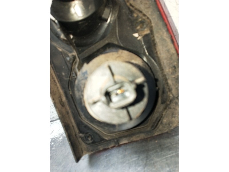Recambio de piloto trasero izquierdo para land rover freelander i (l314) 2.0 td4 4x4 referencia OEM IAM   2001