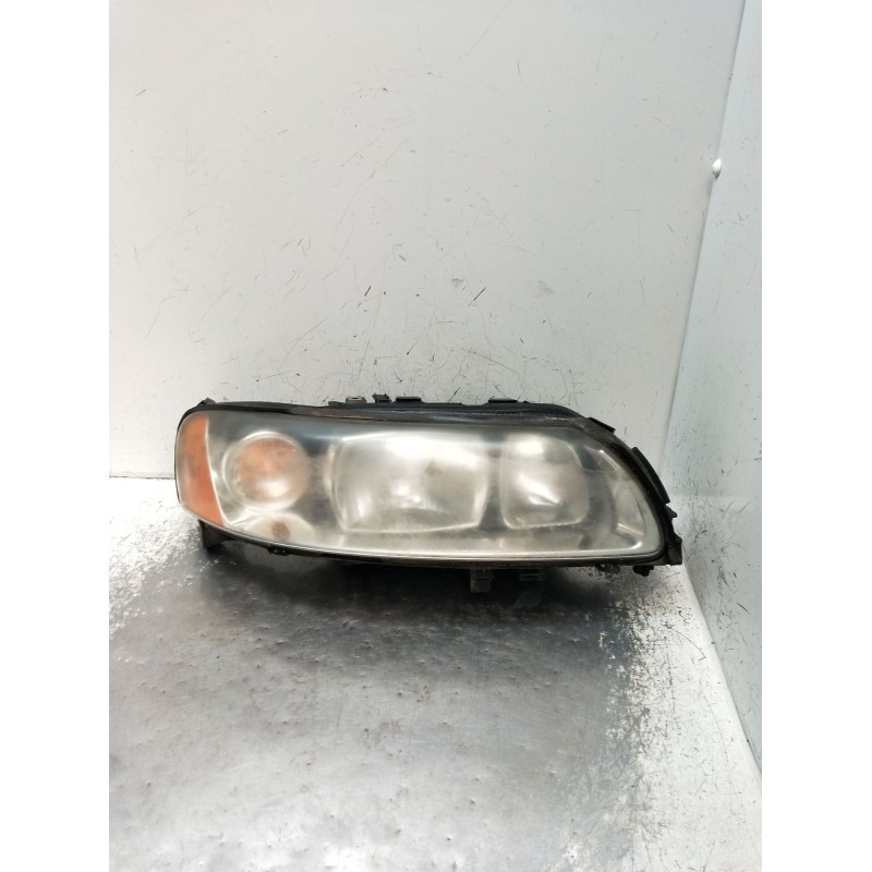 Recambio de faro izquierdo para volvo s60 i (384) 2.4 d referencia OEM IAM 30698826 89900256 FARO PARA PULIR 2000