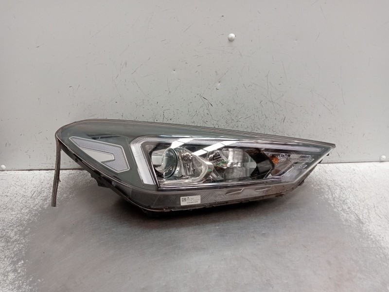 Recambio de faro derecho para hyundai tucson (tl, tle) 1.6 crdi referencia OEM IAM 92102D7600 R009D600064788 