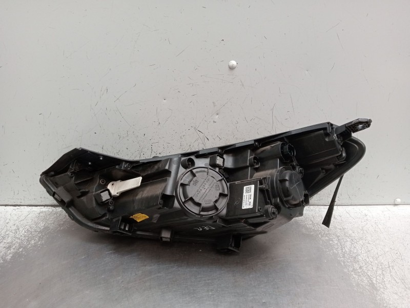 Recambio de faro derecho para hyundai tucson (tl, tle) 1.6 crdi referencia OEM IAM 92102D7600 R009D600064788 