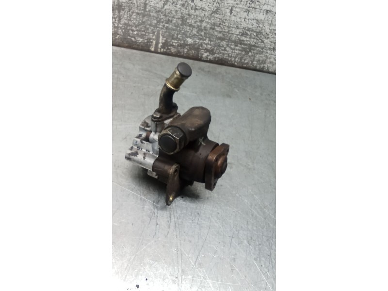 Recambio de bomba direccion para land rover defender station wagon (l316, l315) 2.5 td5 4x4 (l316) referencia OEM IAM   98